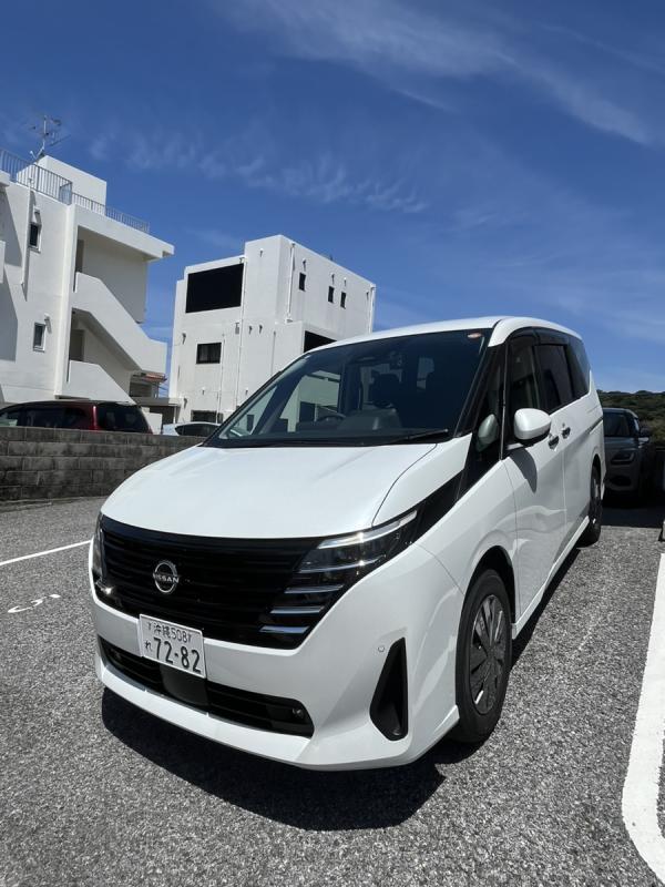 【禁煙】トヨタ ノアor 日産 セレナ