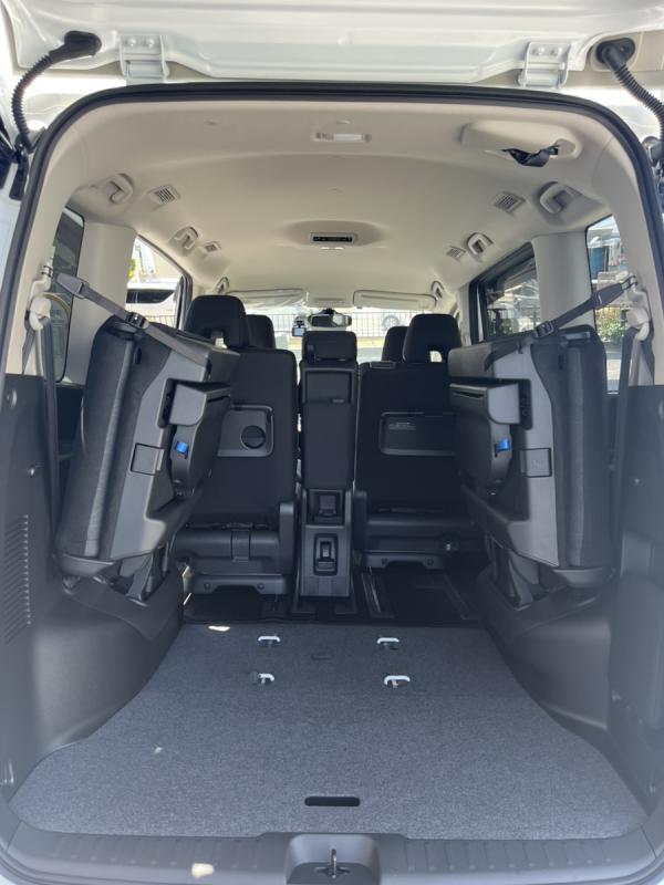 【禁煙】トヨタ ノアor 日産 セレナ 【画像8】